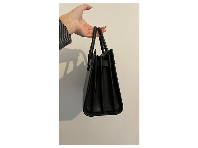 Jour Saint Laurent Borsa Nano Day in pelle nera Gold hardware - vista 2