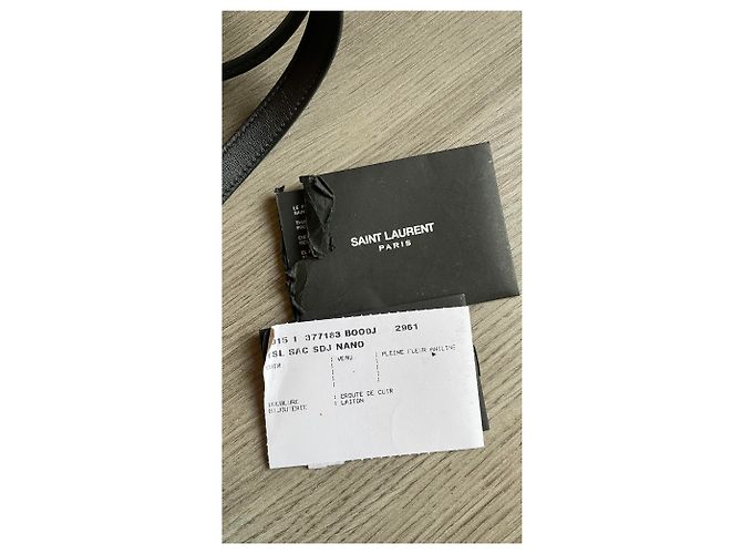 Jour Saint Laurent Borsa Nano Day in pelle nera Gold hardware - vista 7