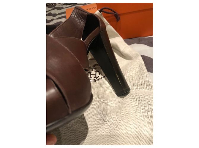 Sandali Hermès Spartan in pelle marrone scuro - vista 6