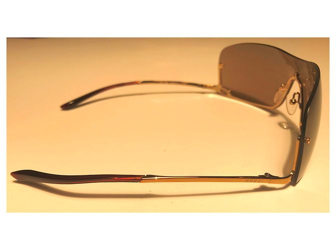 Occhiali da sole Gucci maschera metallo oro D'oro - vista 9