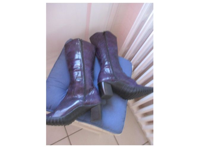 Botas Guess Santiag de cuero efecto lagarto morado Púrpura - vista 3