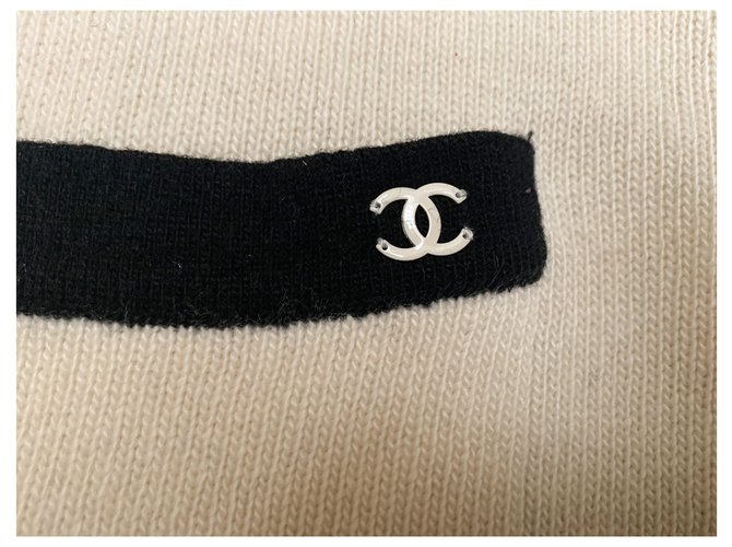 Zeitlose Chanel-Strickjacke Schwarz Aus weiß - Ansicht 3