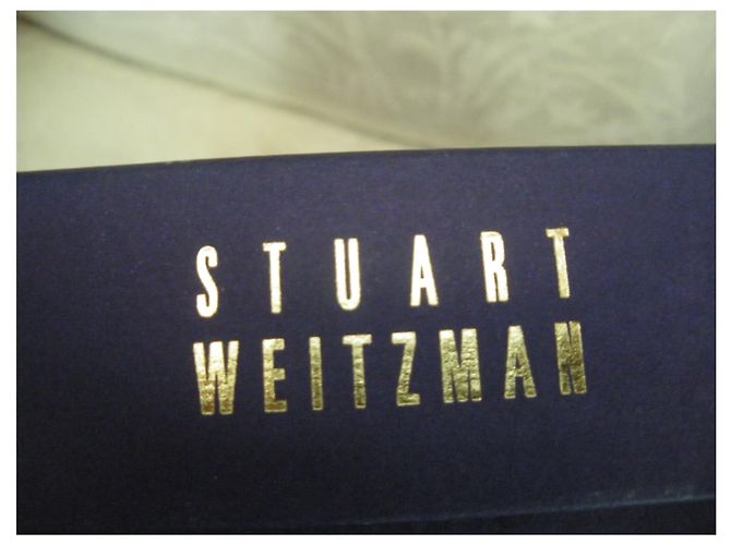 Stuart Weitzman Pumps aus schwarzem Satin mit Schmuckschließe Größe 41 - Ansicht 9