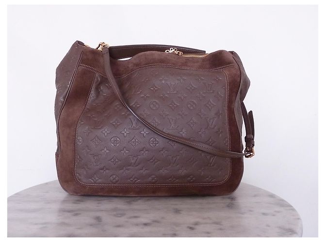 LOUIS VUITTON Audacieuse GM Empreinte borsa Marrone scuro - vista 3