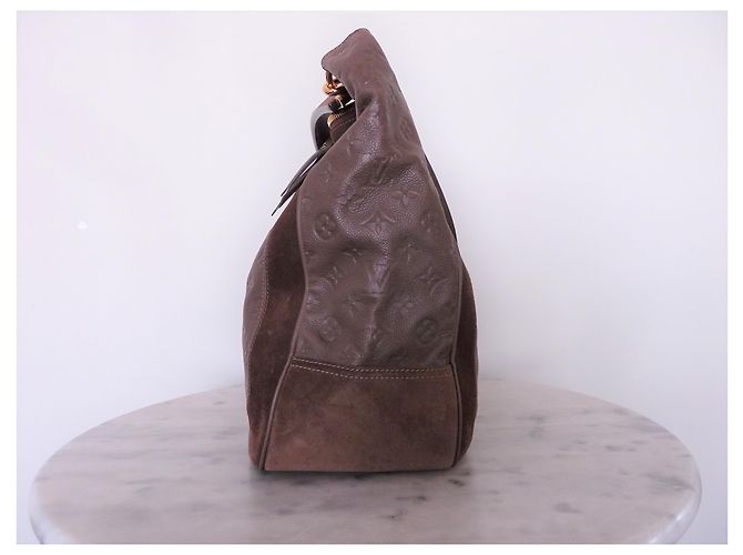 LOUIS VUITTON Audacieuse GM Empreinte borsa Marrone scuro - vista 4