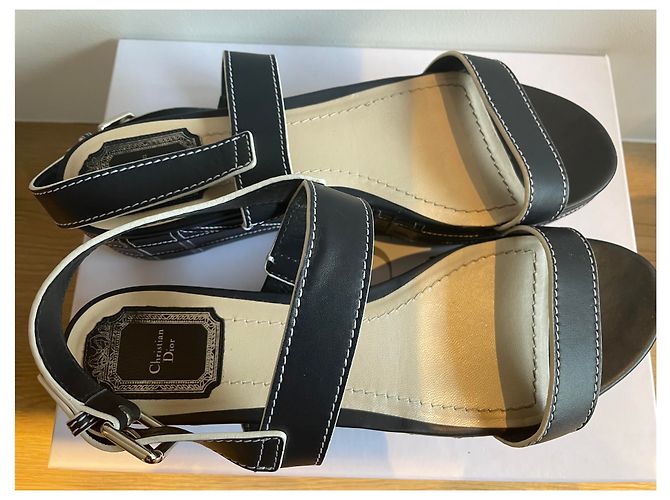 Sandali Dior in pelle blu navy - vista 6