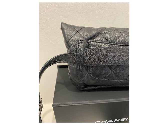 Chanel Riñonera de piel granulada negra . Negro - vista 10