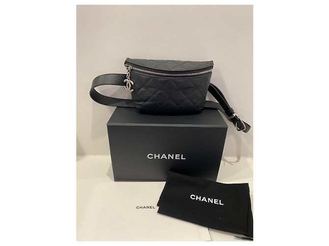 Chanel Riñonera de piel granulada negra . Negro - vista 4