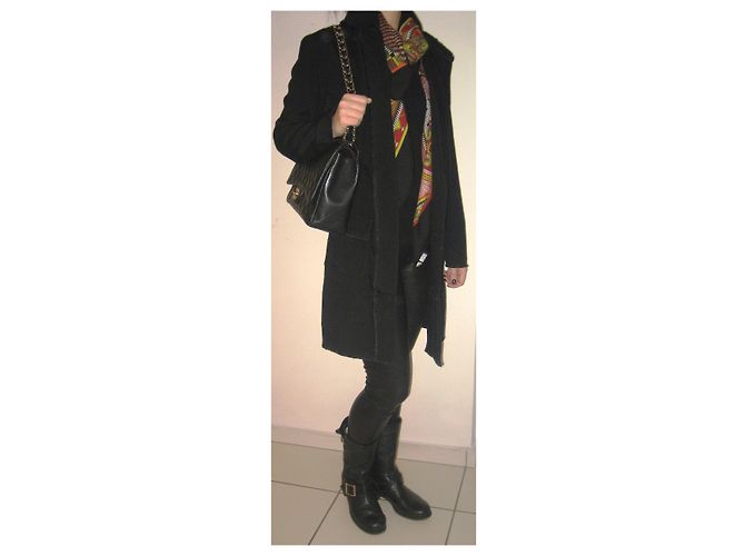 Dolce & Gabbana Schwarze Jacke aus Viskose mit Fransen - Ansicht 12