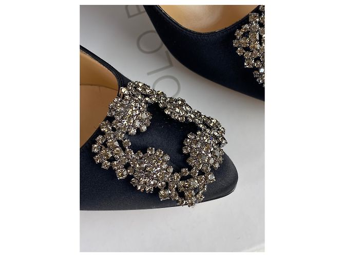 Manolo Blahnik hangisi - vista 6