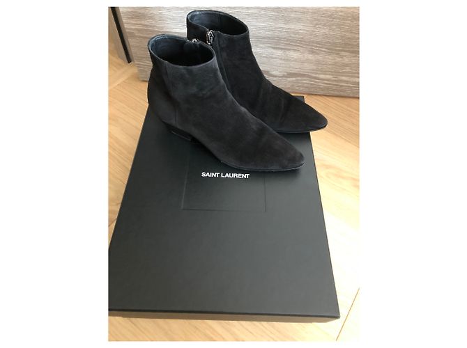 Stivaletti Saint Laurent T in camoscio nero - vista 2