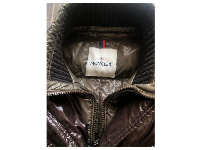 Moncler braune Pufferjacke T.4 Khaki Dunkelbraun - Ansicht 3