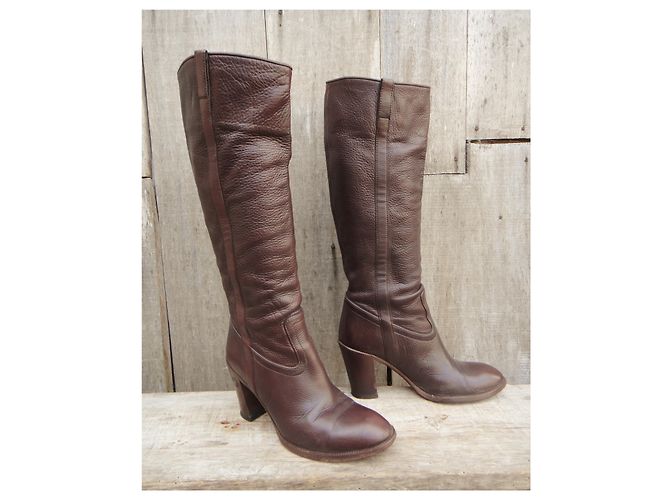 Botas Gucci de piel marrón oscuro talla 37 - vista 2