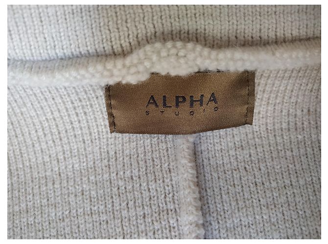 Autre Marque Chaquetón Alpha Studio de lana merino beige - vista 3