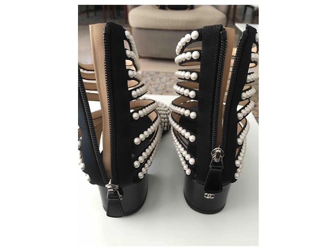 Chanel Sandali gladiatore interamente decorati con perline Silver hardware - vista 3