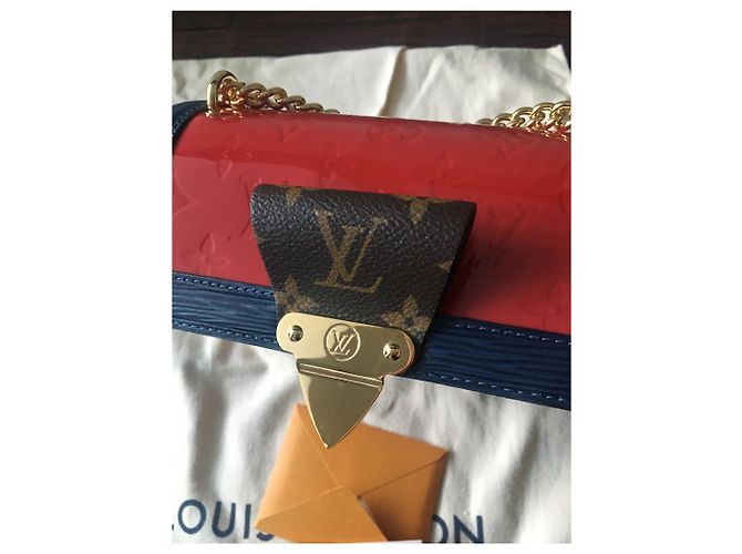 Louis Vuitton Wynwood Rosso - vista 13