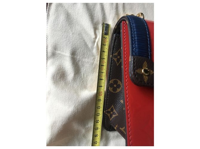 Louis Vuitton Wynwood Rosso - vista 22