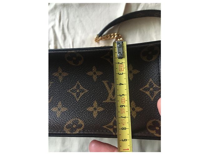Louis Vuitton Wynwood Rosso - vista 23
