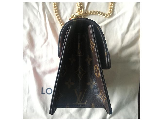 Louis Vuitton Wynwood Rosso - vista 8