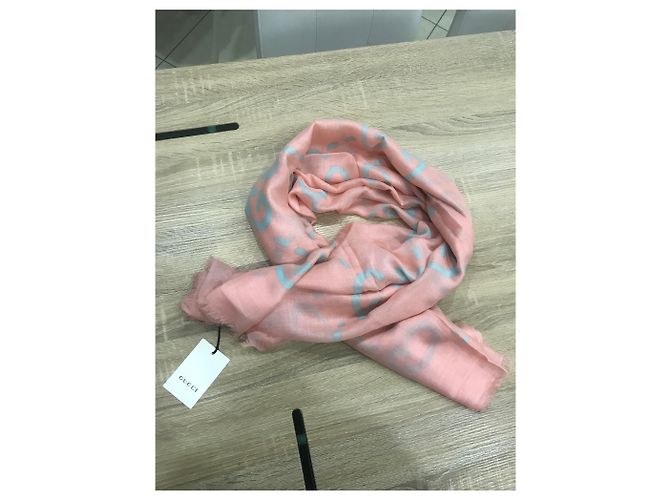 Gucci Ghost Seidentuch Pfirsich Angeln - Ansicht 2