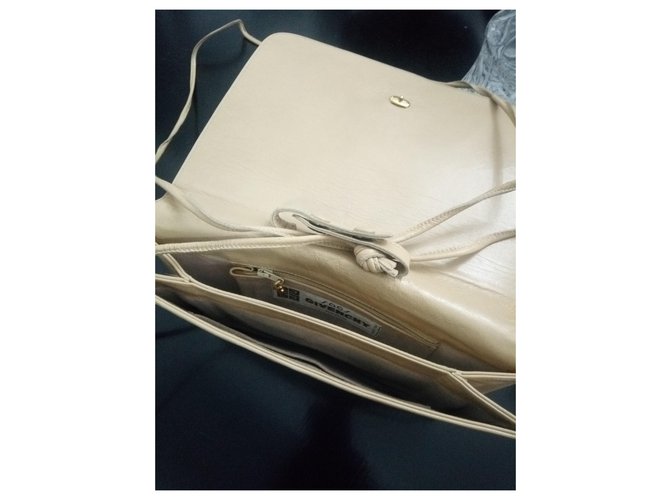 Borsa a Tracolla Givenchy Pelle Caramello - vista 3