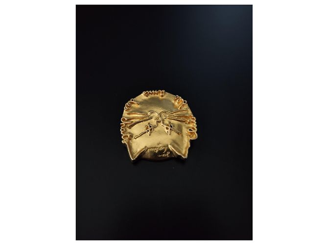 Autre Marque Jean Cocteau Katzenkopf Brosche aus vergoldeter Bronze - Ansicht 6