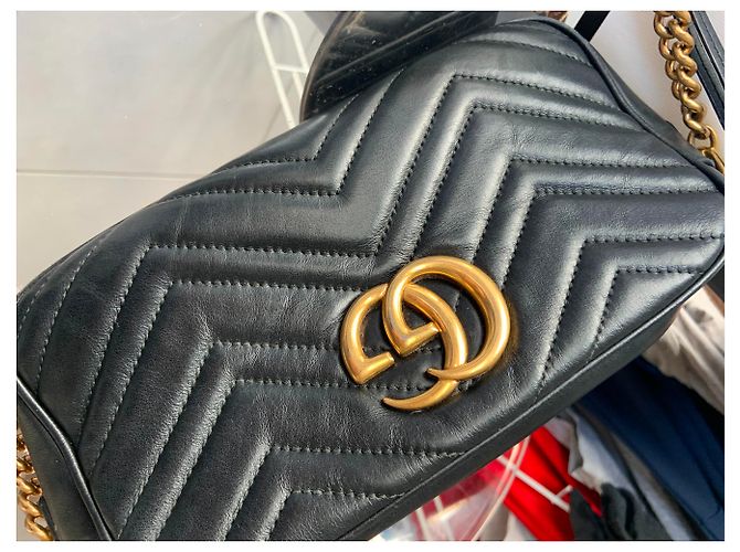 Borsa a tracolla Gucci nera in pelle con catena dorata Nero - vista 5