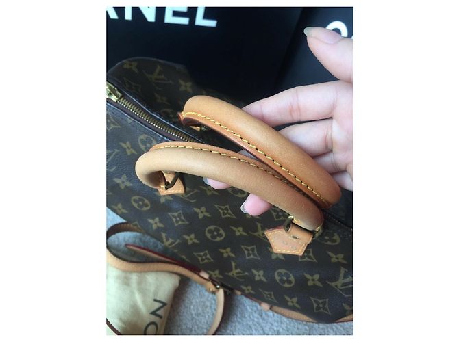Louis Vuitton Speedy Crossbody Marrone - vista 2
