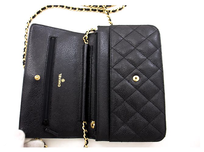 Wallet On Chain CHANEL Portafoglio con caviale su catena WOC Borsa a tracolla nera con tracolla Nero - vista 10