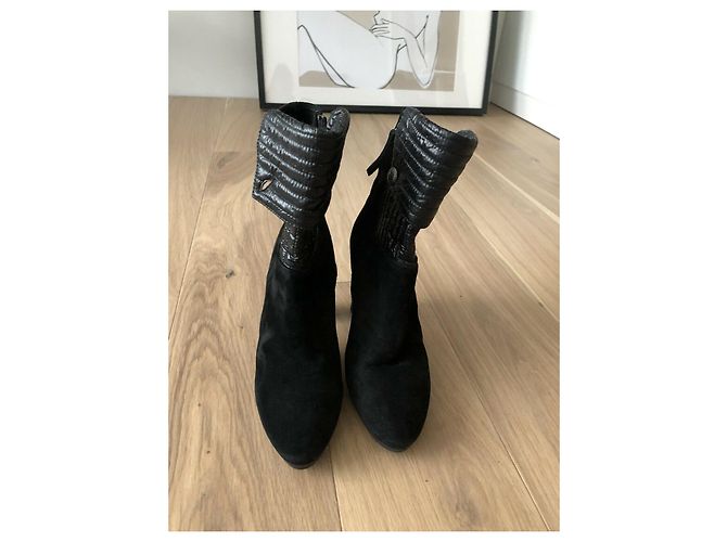 Ermanno Scervino Stivaletti in camoscio nero - vista 2