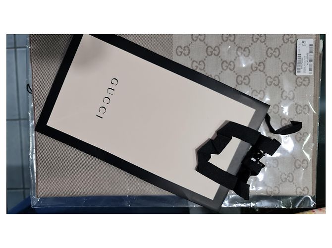 bufanda beige Gucci - vista 7