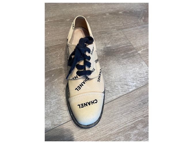 Chanel Schnürschuhe Schwarz Beige - Ansicht 5