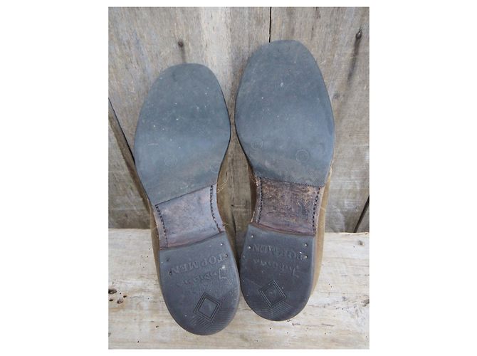 Autre Marque stivali chukka di Crockett & Jones p 40,5 Beige - vista 5