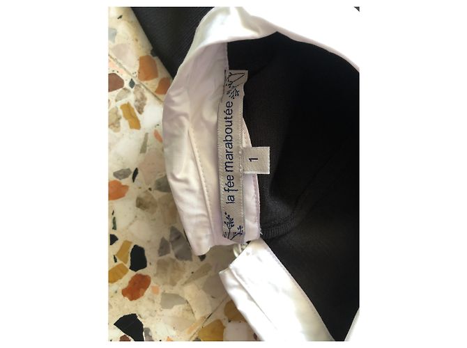 Vestido negro La Fée Maraboutée con cuello Peter Pan blanco - vista 10
