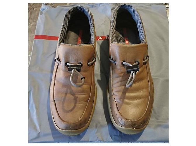 Mocassini Prada in pelle beige - vista 2