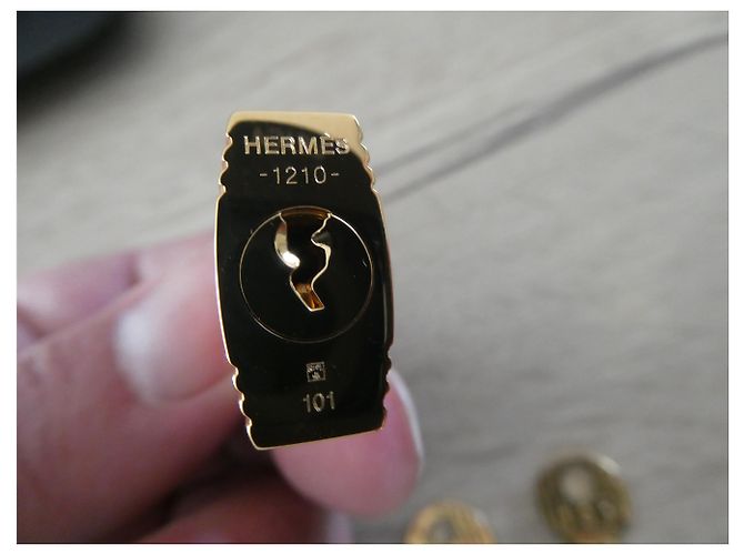 Lucchetto Hermès in acciaio dorato con chiavi Gold hardware - vista 5