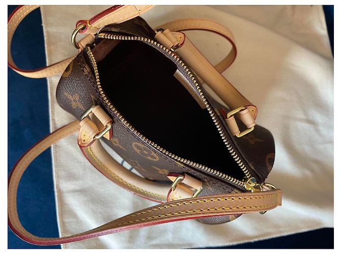Louis Vuitton LV Speedy Nano nouveau Marron - vue 12