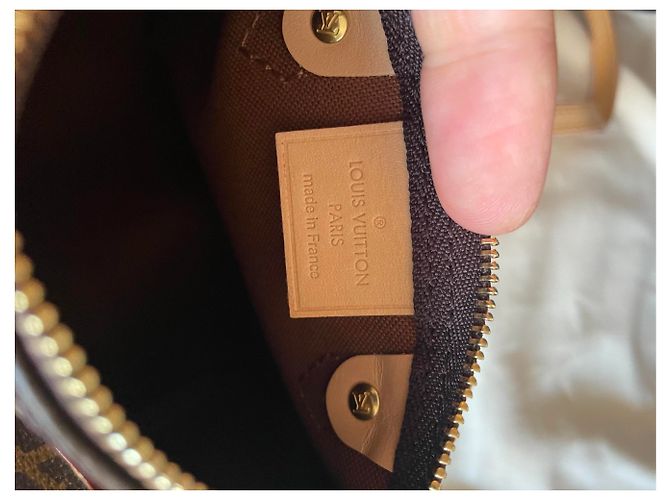 Louis Vuitton LV Speedy Nano nouveau Marron - vue 9