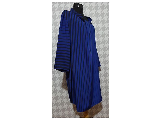 Adolfo Dominguez Robes - vue 2