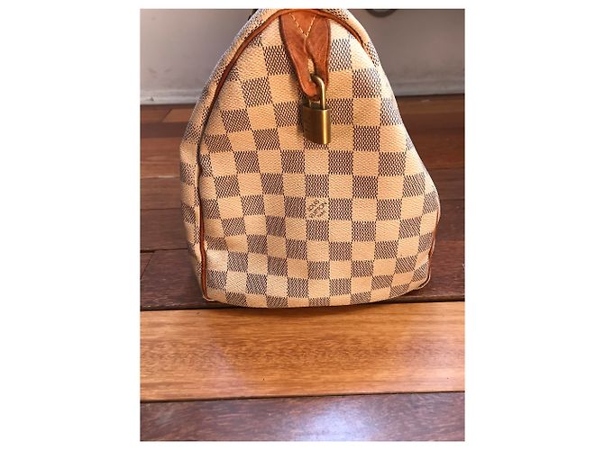 Borsa a mano Louis Vuitton Speedy 40 Pelle Beige Bianco sporco - vista 3