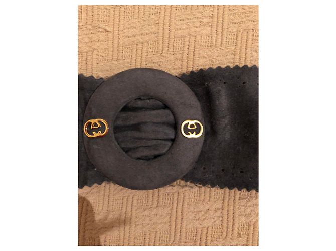 Gucci Gürtel aus Wildleder Grau - Ansicht 2