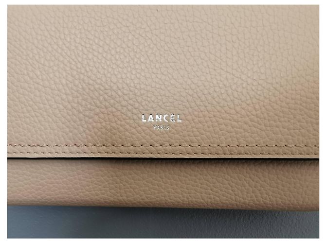 Pochette Lancel PM in pelle rosa carne - vista 13