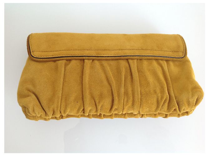 Pochette Gucci in pelle senape - vista 2