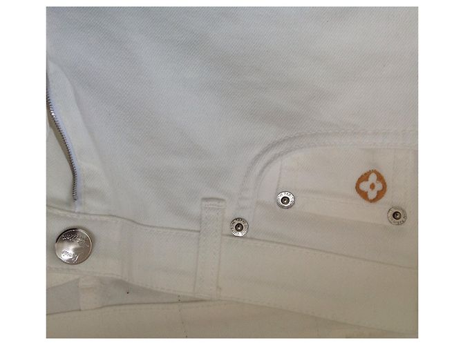 Jeans acampanados Louis Vuitton blancos de denim - vista 10