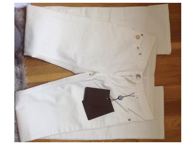 Jeans acampanados Louis Vuitton blancos de denim - vista 9