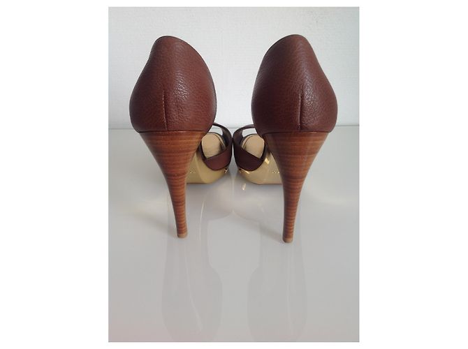 Louis Vuitton Pumps aus Leder Caramel 36.5 Karamell - Ansicht 3