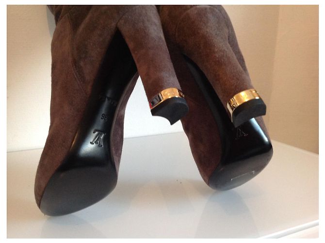 Botas Louis Vuitton Taupe Cuero Ante Gris pardo - vista 4