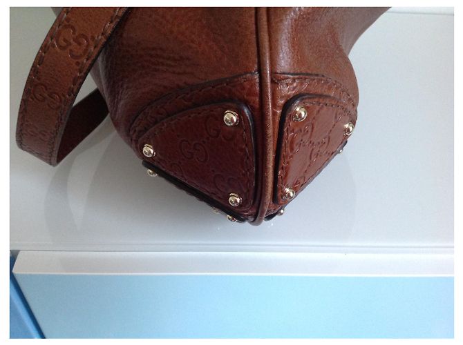 Borsa a mano Gucci Indy in pelle color caramello - vista 7