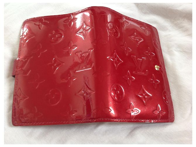 Louis Vuitton Purses, wallets, cases Red - view 3