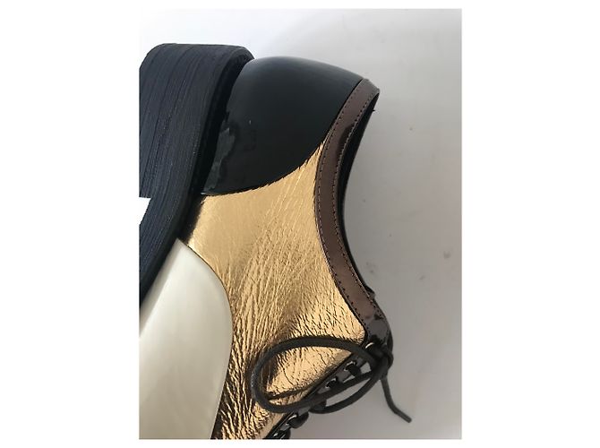 Chanel Derby Brogue Schnürschuhe Braun Schwarz Golden Creme - Ansicht 20
